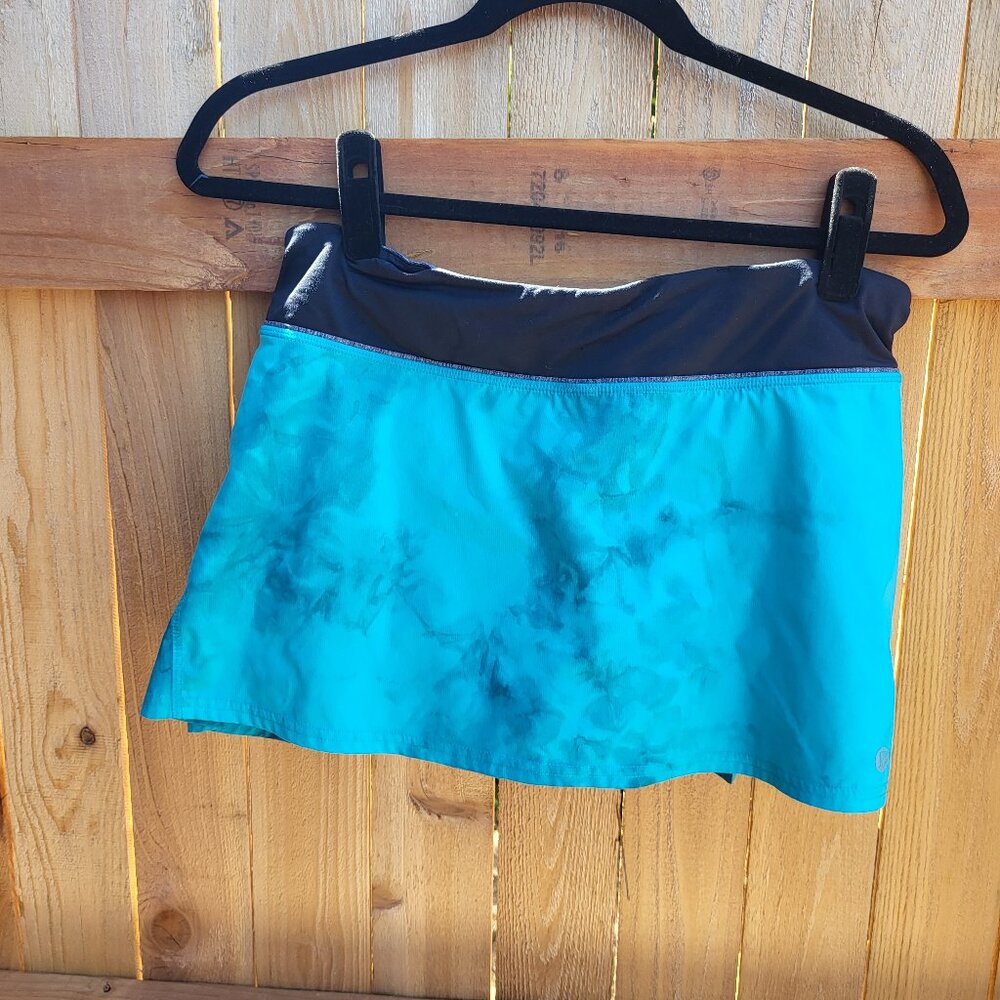 Lululemon women's turquoise tie dye pace setter tennis pickleball skort 6